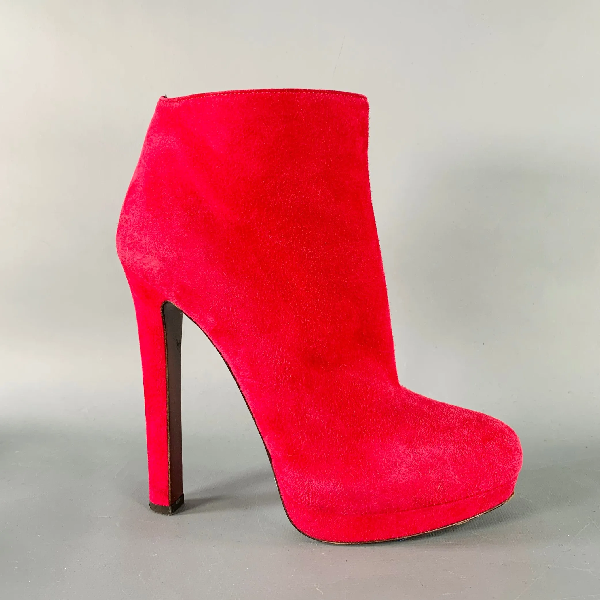 ALEXANDER MCQUEEN Size 8 Red Suede Platform Ankle Boots