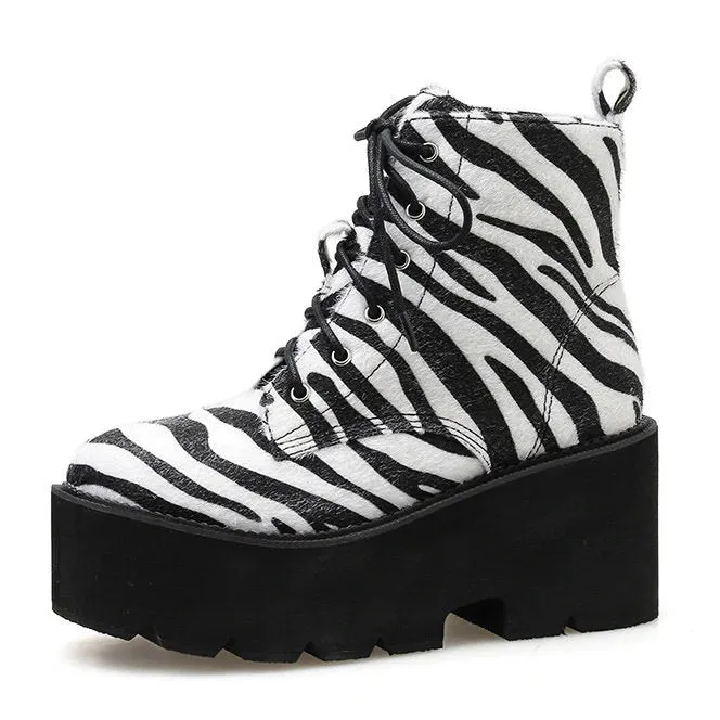 Call of the Wild Platform Boots
