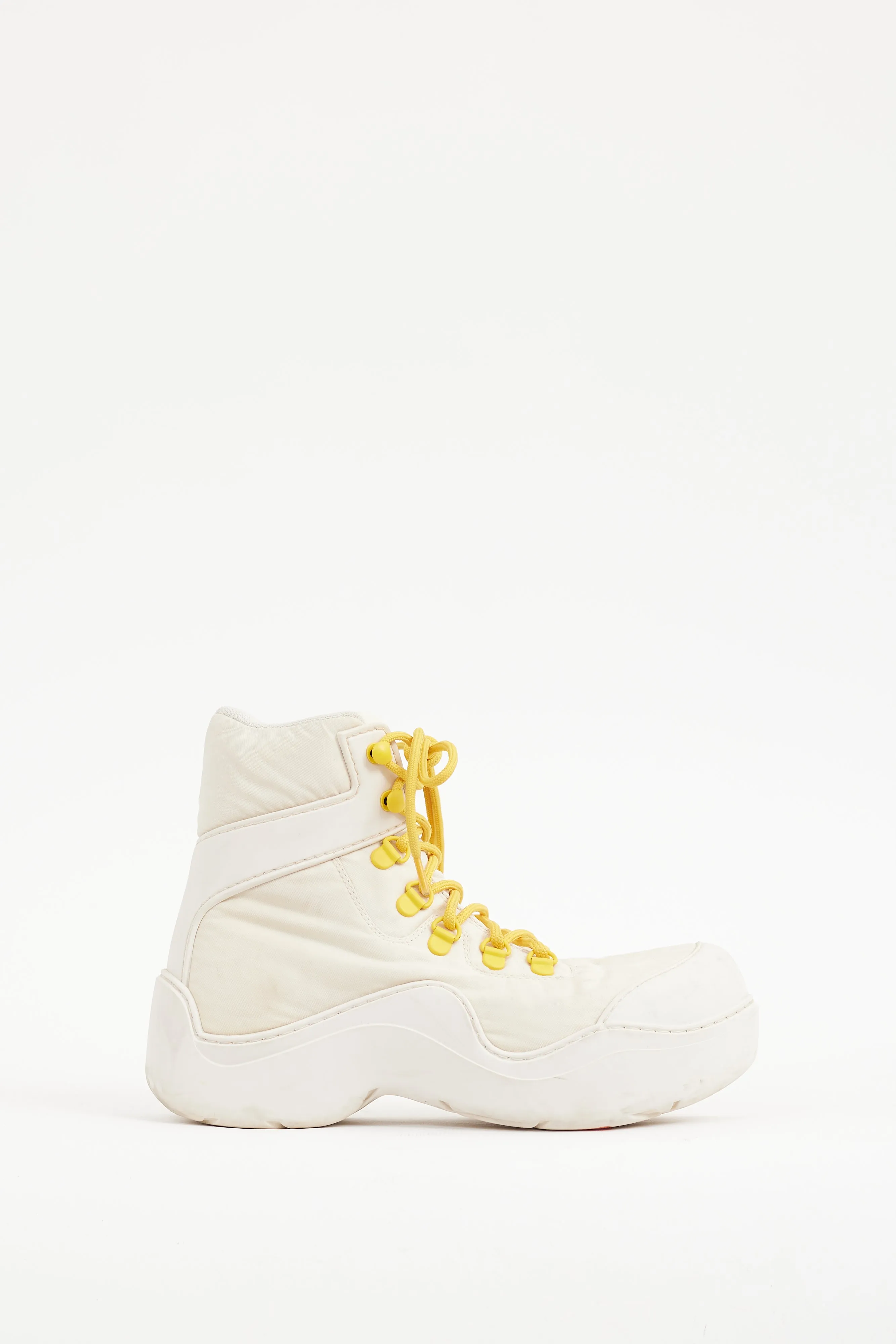 Cream & Yellow Puddle Bomber Boot
