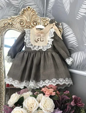 Dolly Vintage Dress