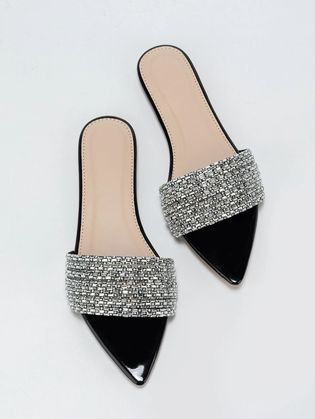 Glamorous Flat Slippers With Rhinestone Decor Glass Point Open Toe Slide Sandals