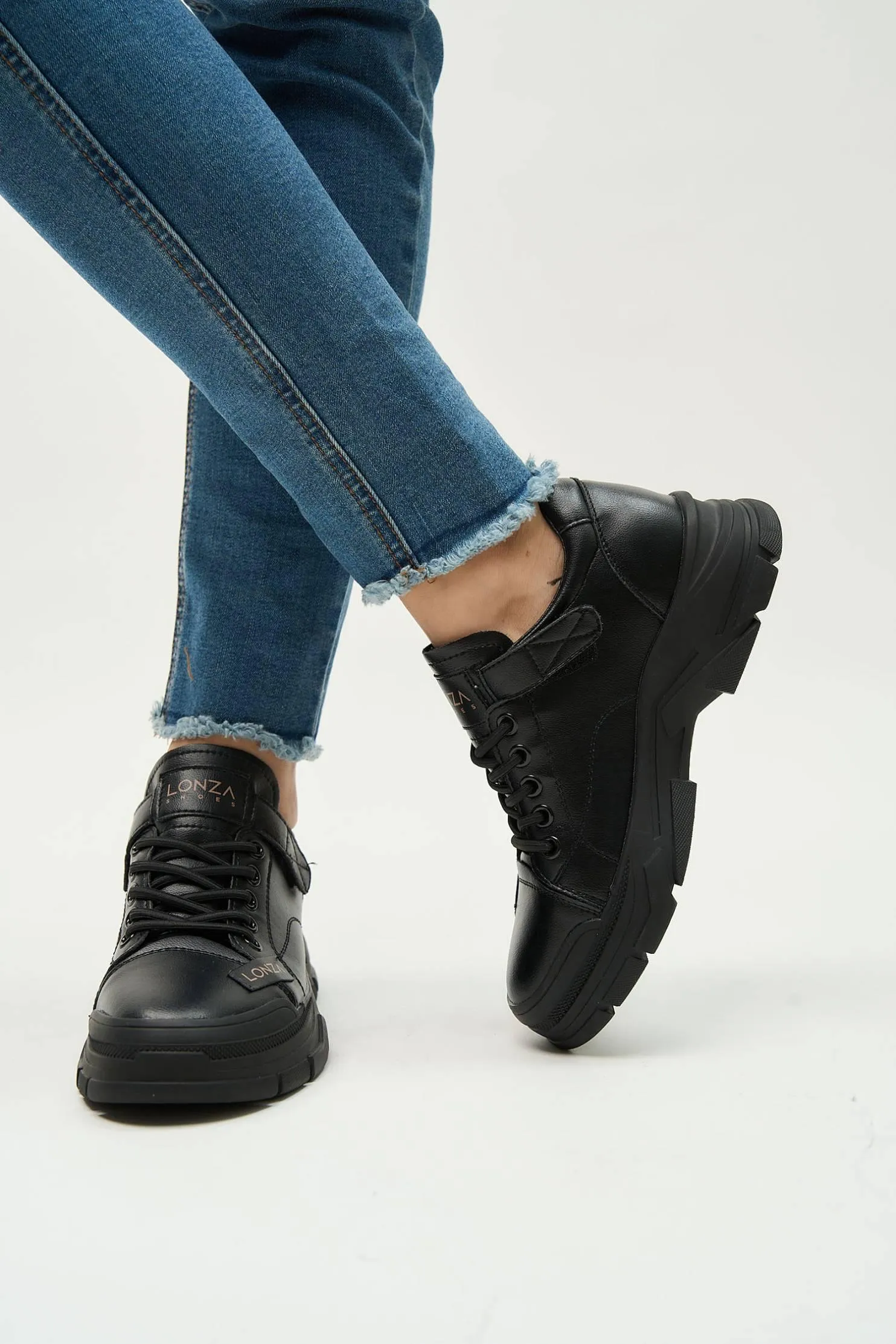 Kairos Black
