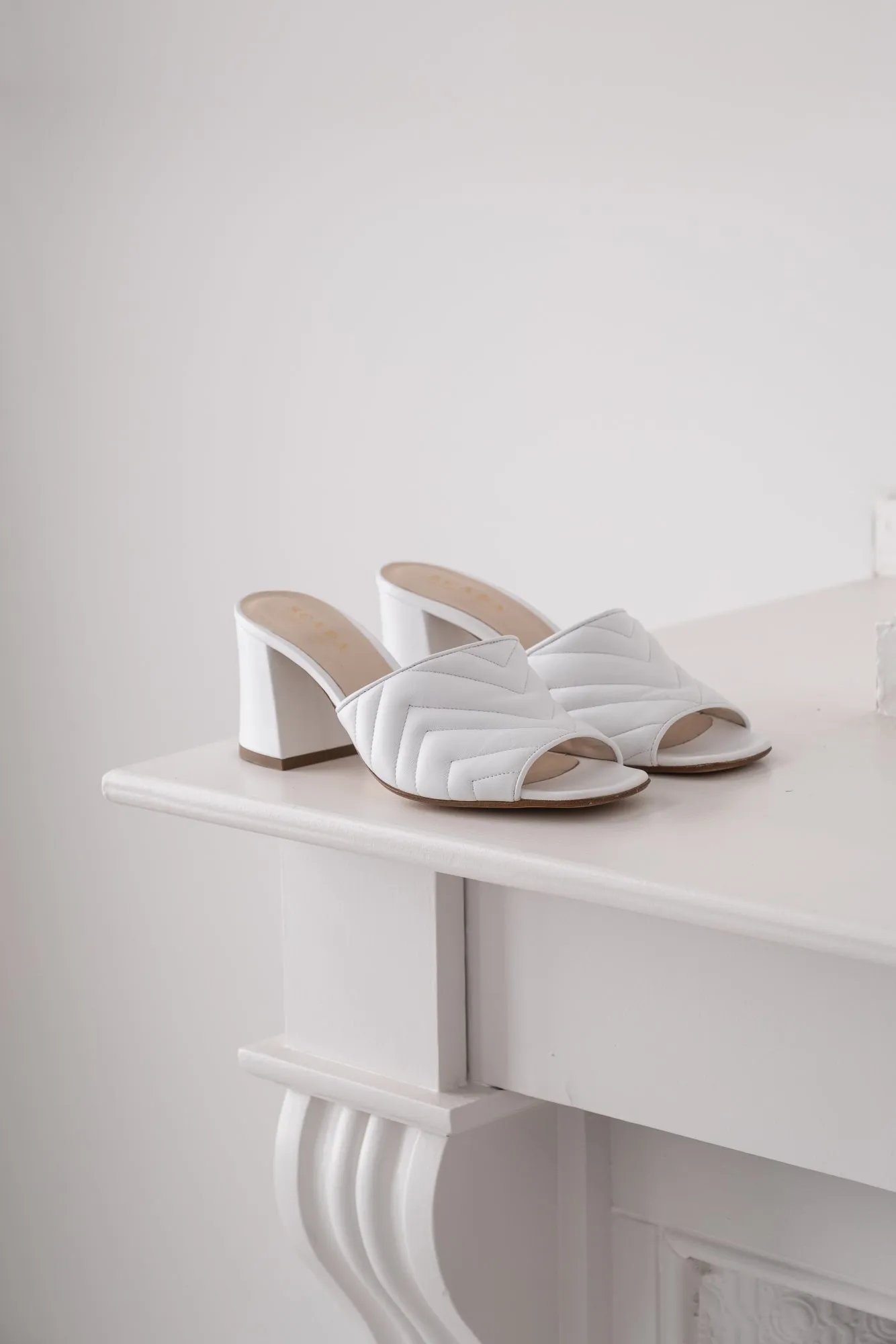 LEATHER MULE PHYLLIS