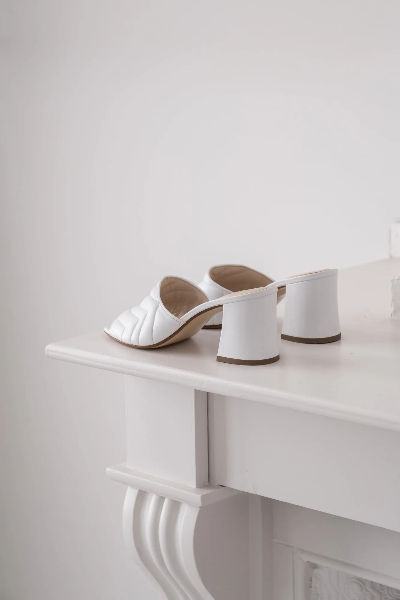 LEATHER MULE PHYLLIS