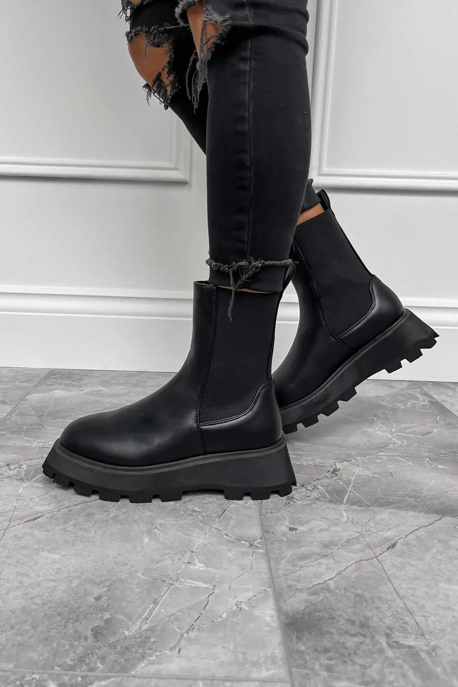 MAEDEN Chunky Ankle Boots - Black