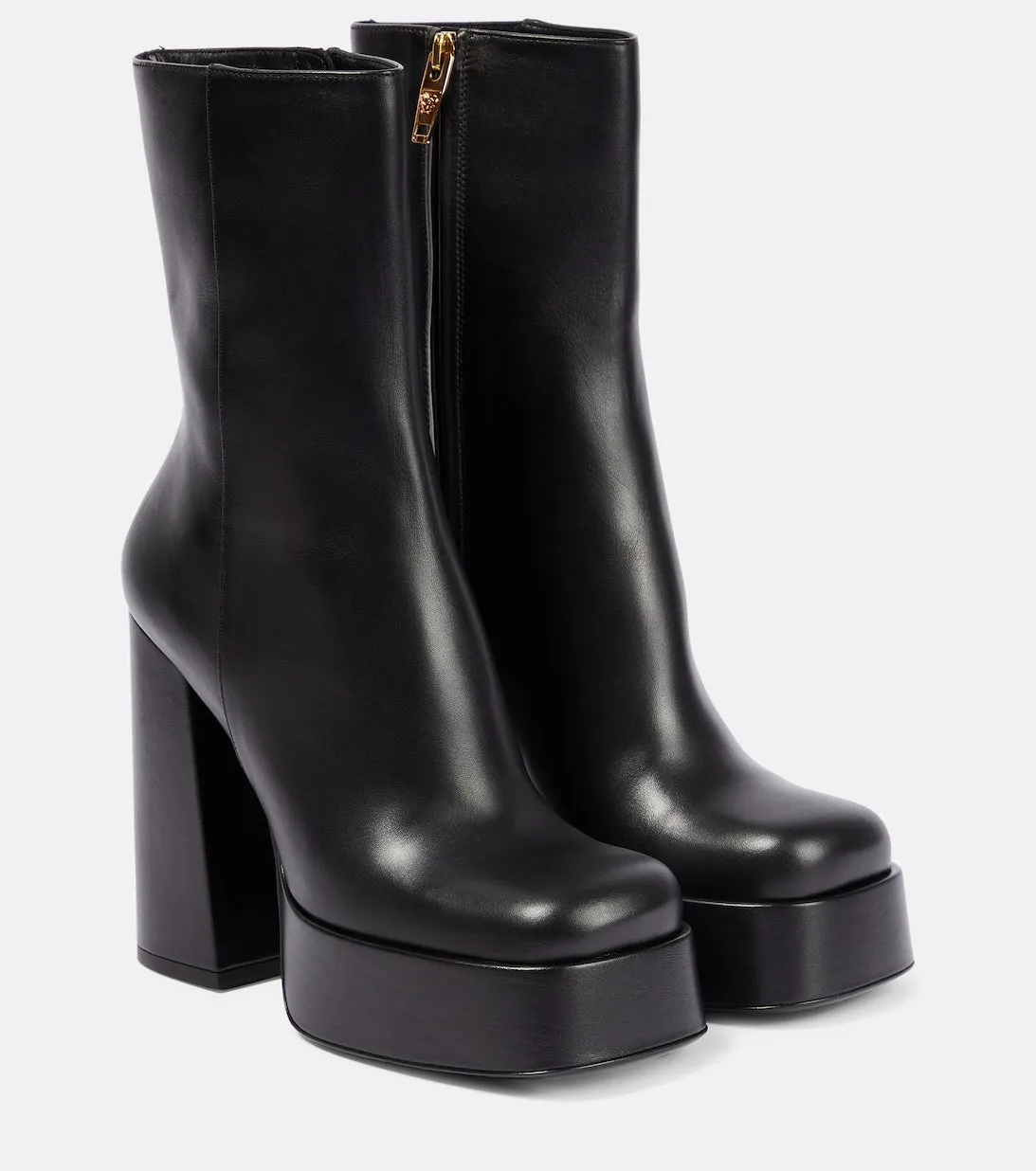 Medusa Aevitas leather platform boots Versace, black
