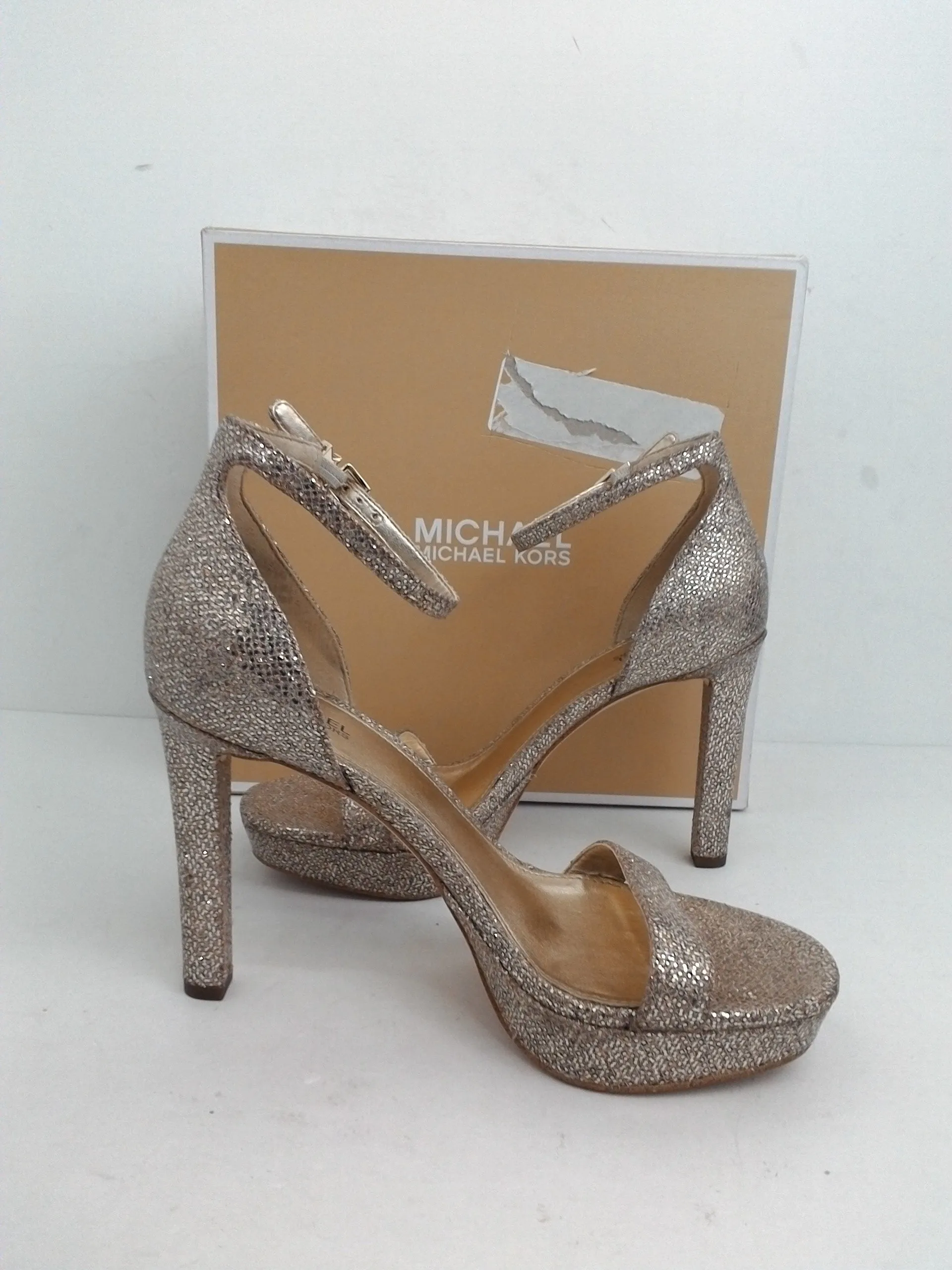 Michael Kors Women's Margot Platform Silver Sand Glitter Size 7 M