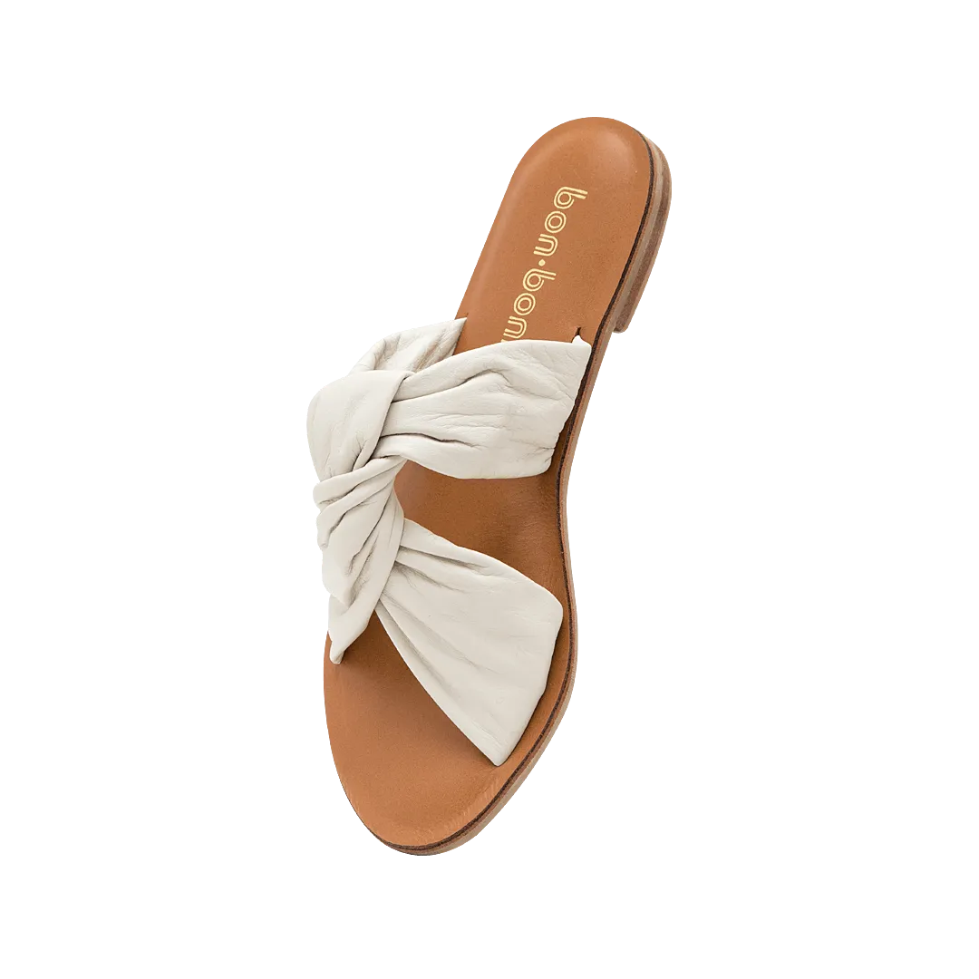 Mule-style sandal in talc-colored leather