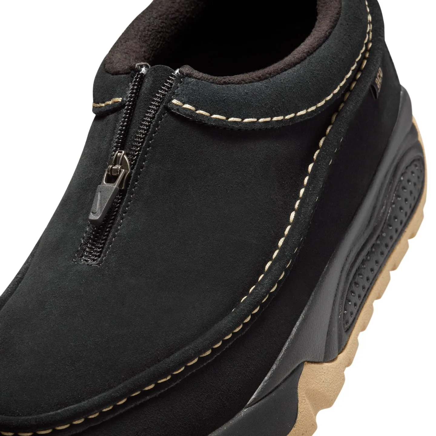 Nike ACG IZY