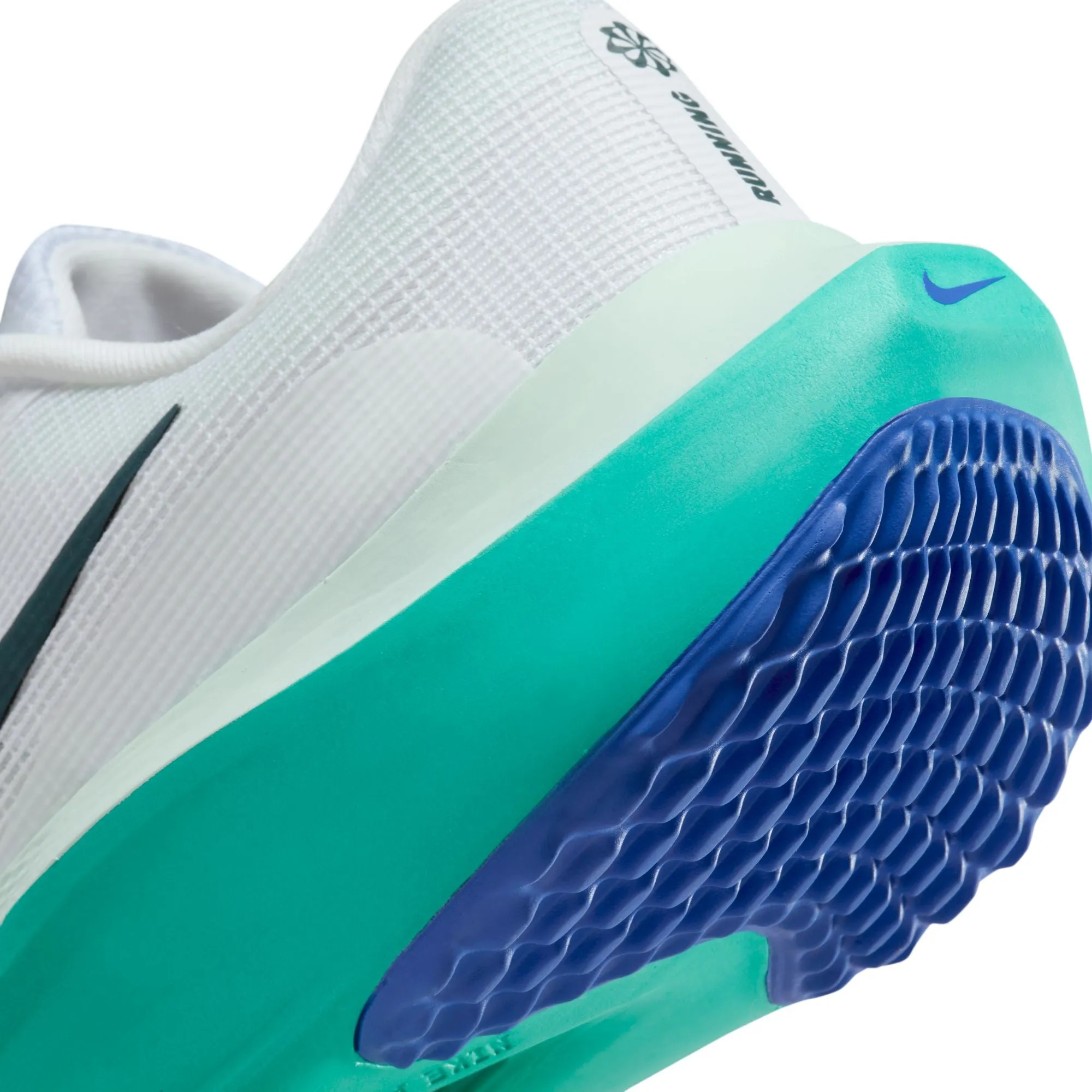 Nike Women's Zoom Fly 5