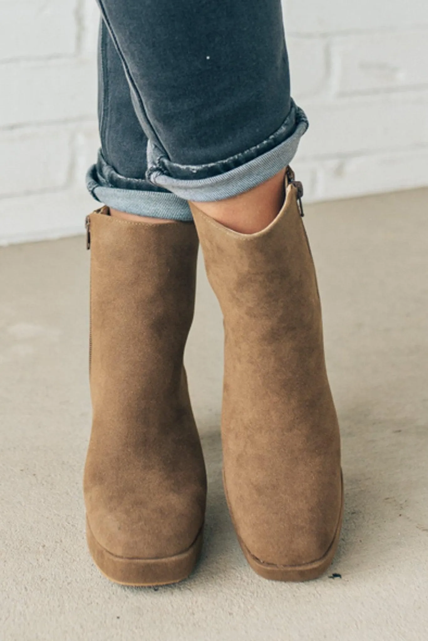 Quinn Platform Boots