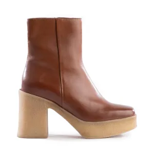 Seychelles Navigate Boot in Cognac Leather