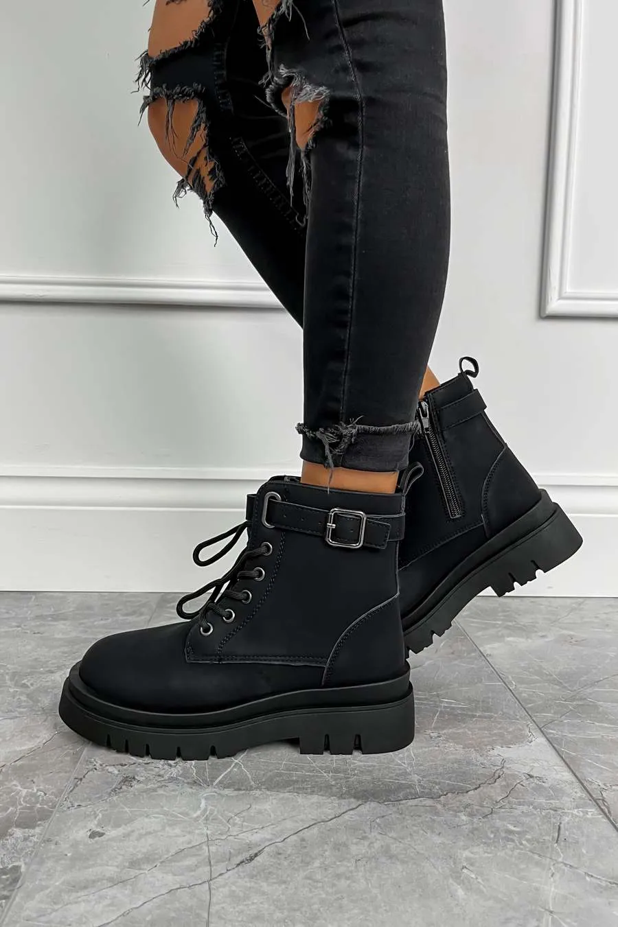 SIAN Chunky Ankle Boots - Black