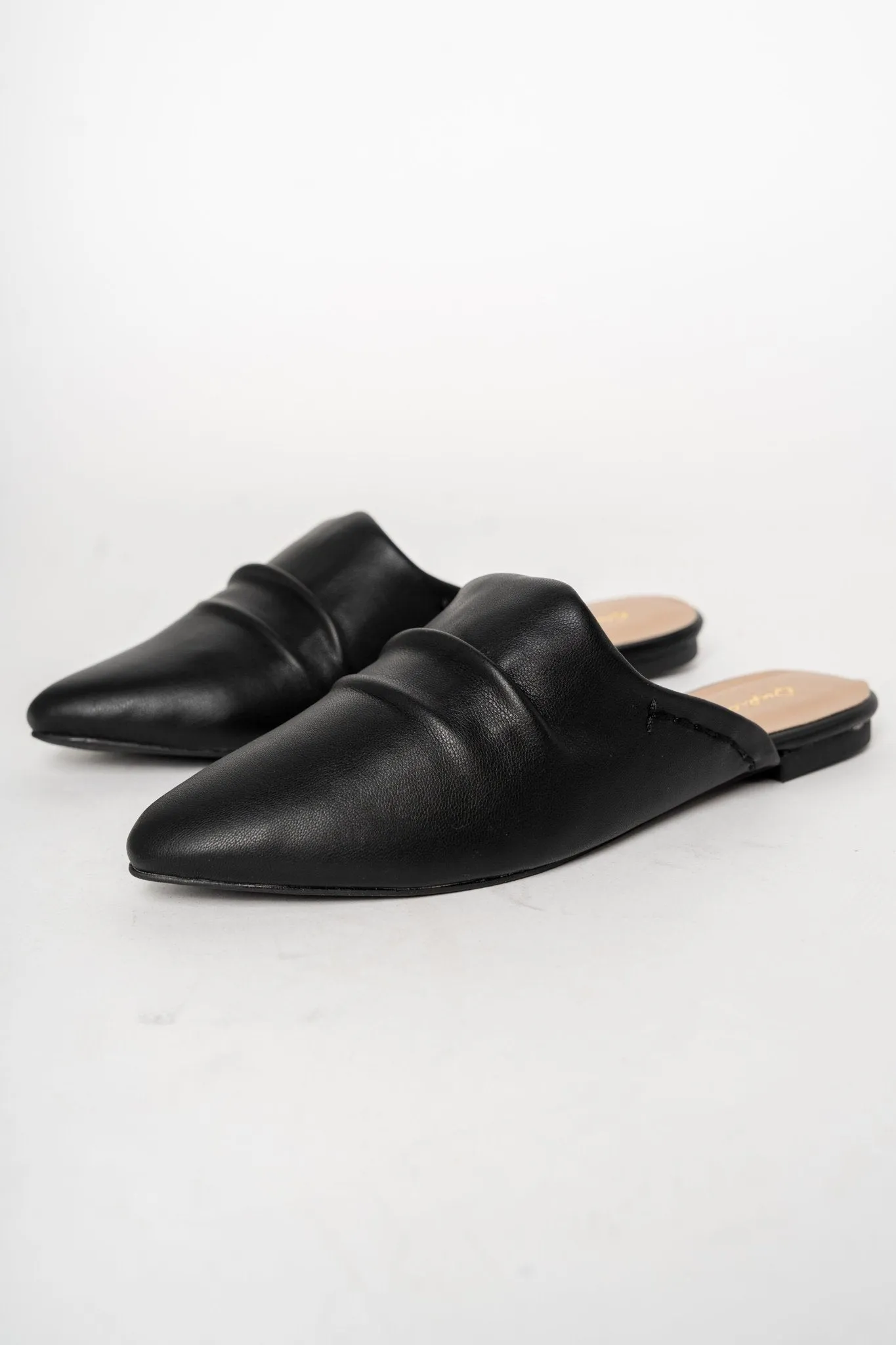 Swirl mule ballerina flat black