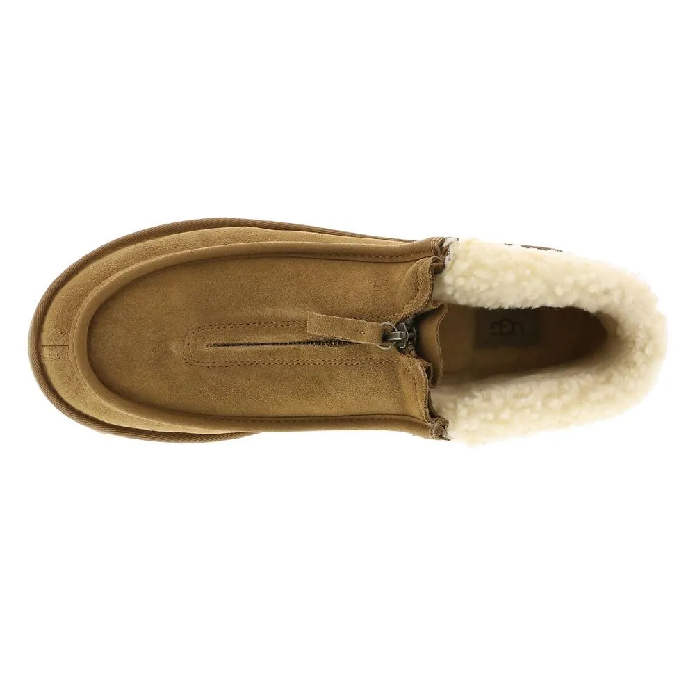 UGG Women's Funkarra Slipper, Chestnut / Natural