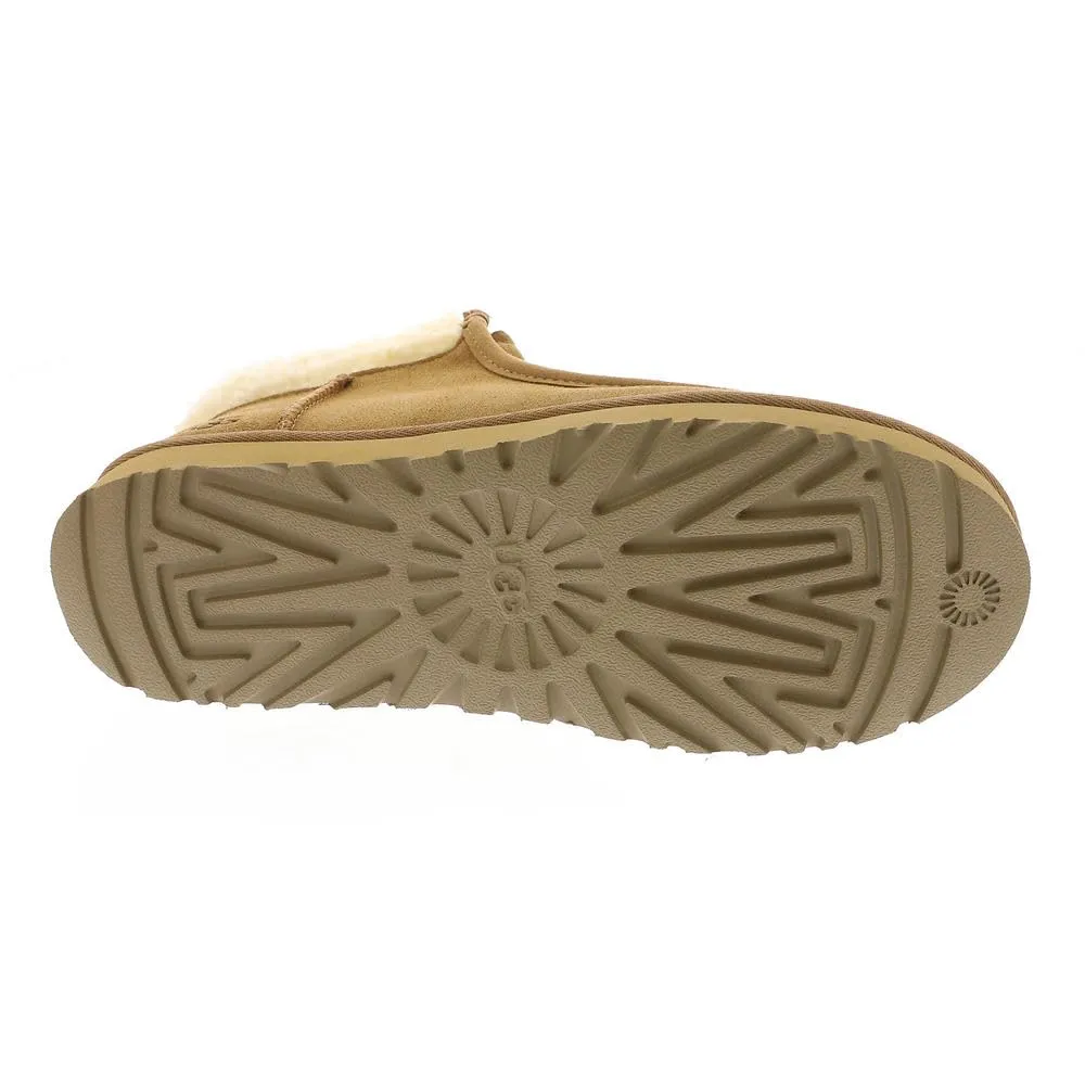 UGG Women's Funkarra Slipper, Chestnut / Natural