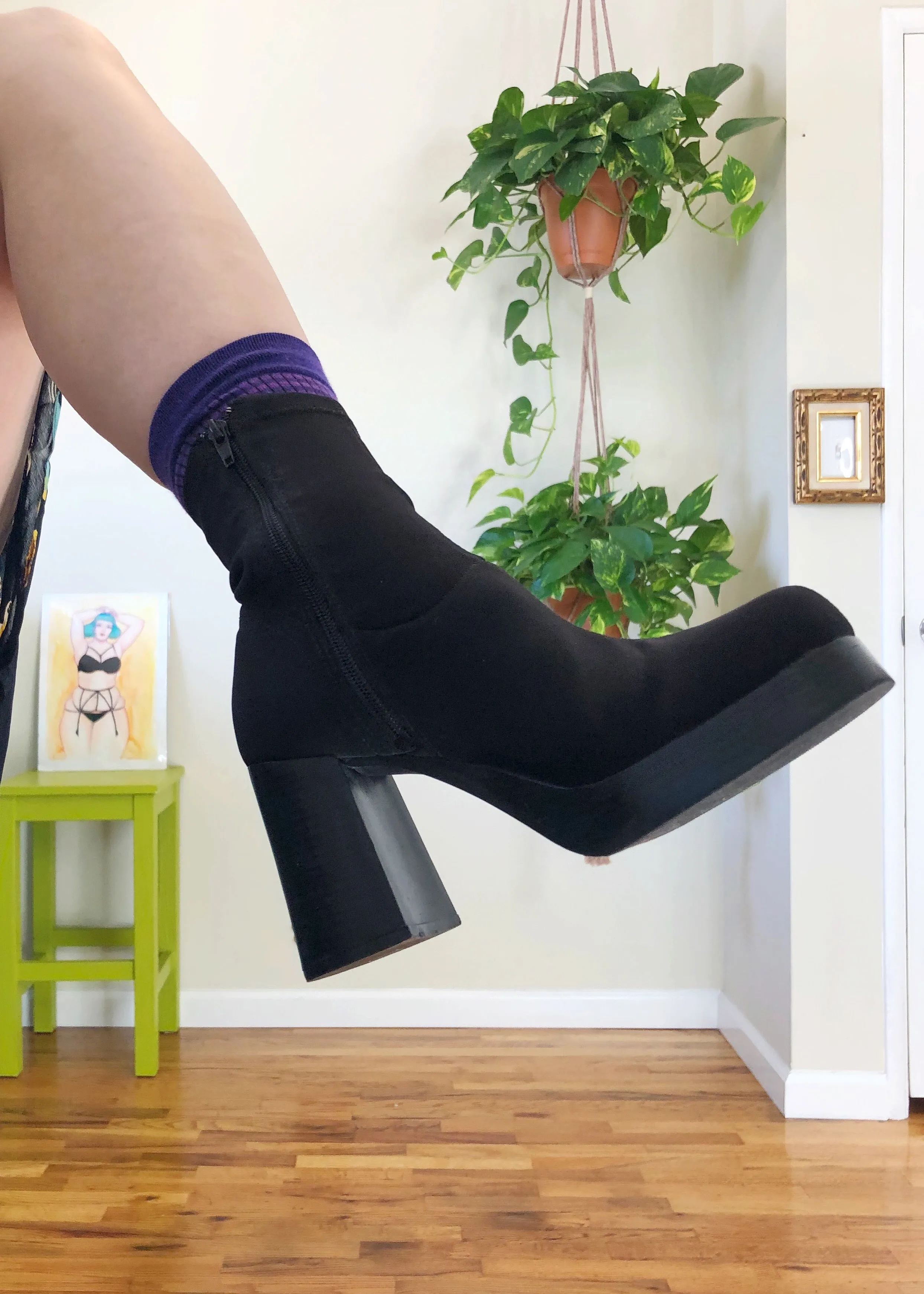 Vintage Black Neoprene Ankle Boots - US 9