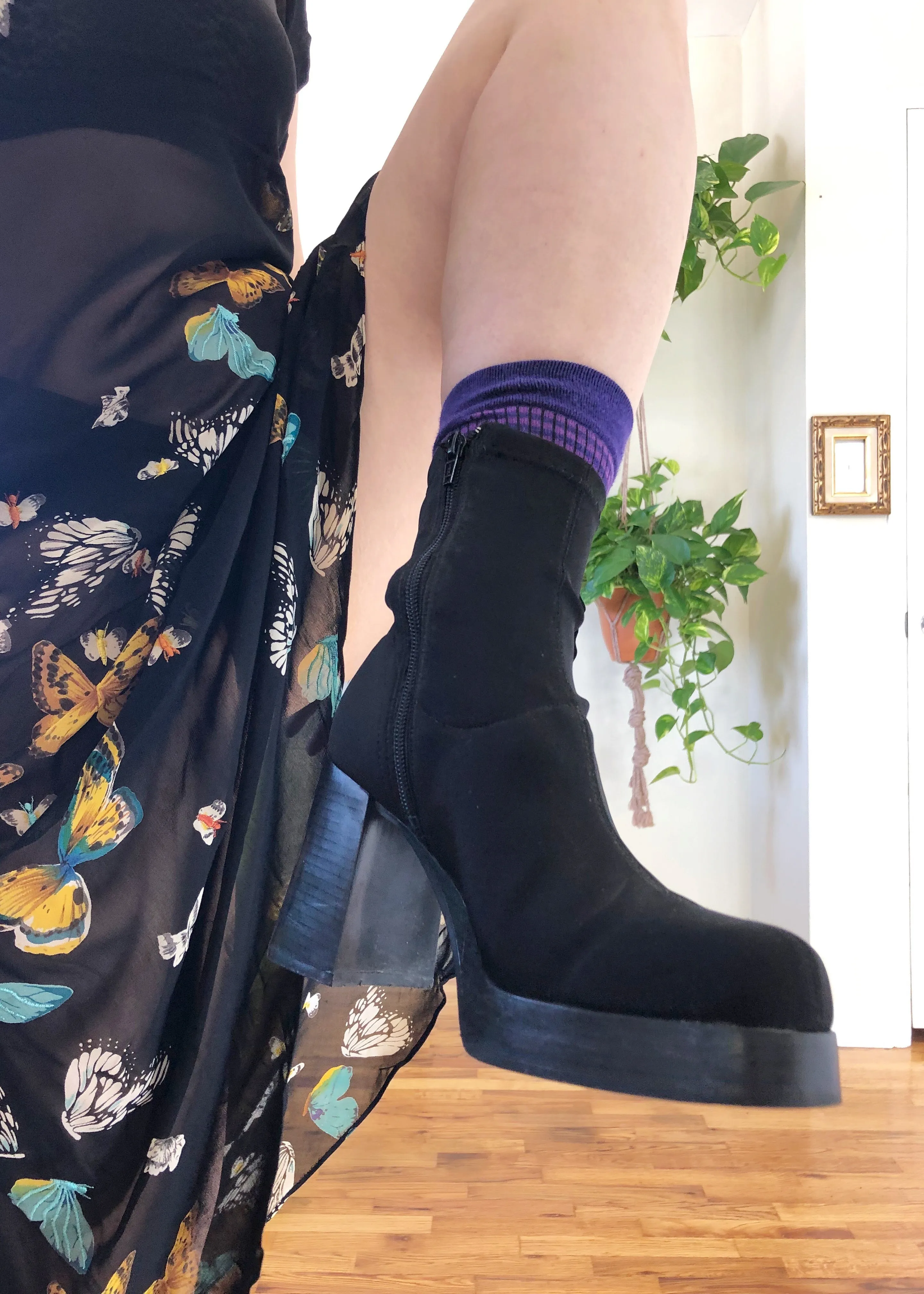 Vintage Black Neoprene Ankle Boots - US 9