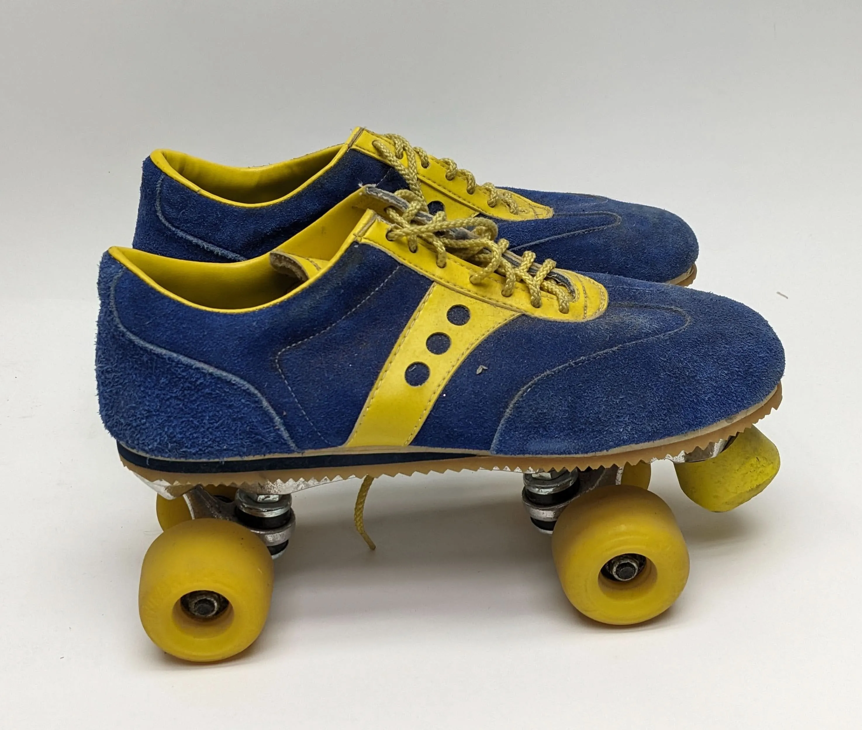 Vintage Roller Skates 1 pcs 9 lbs E1216225-05