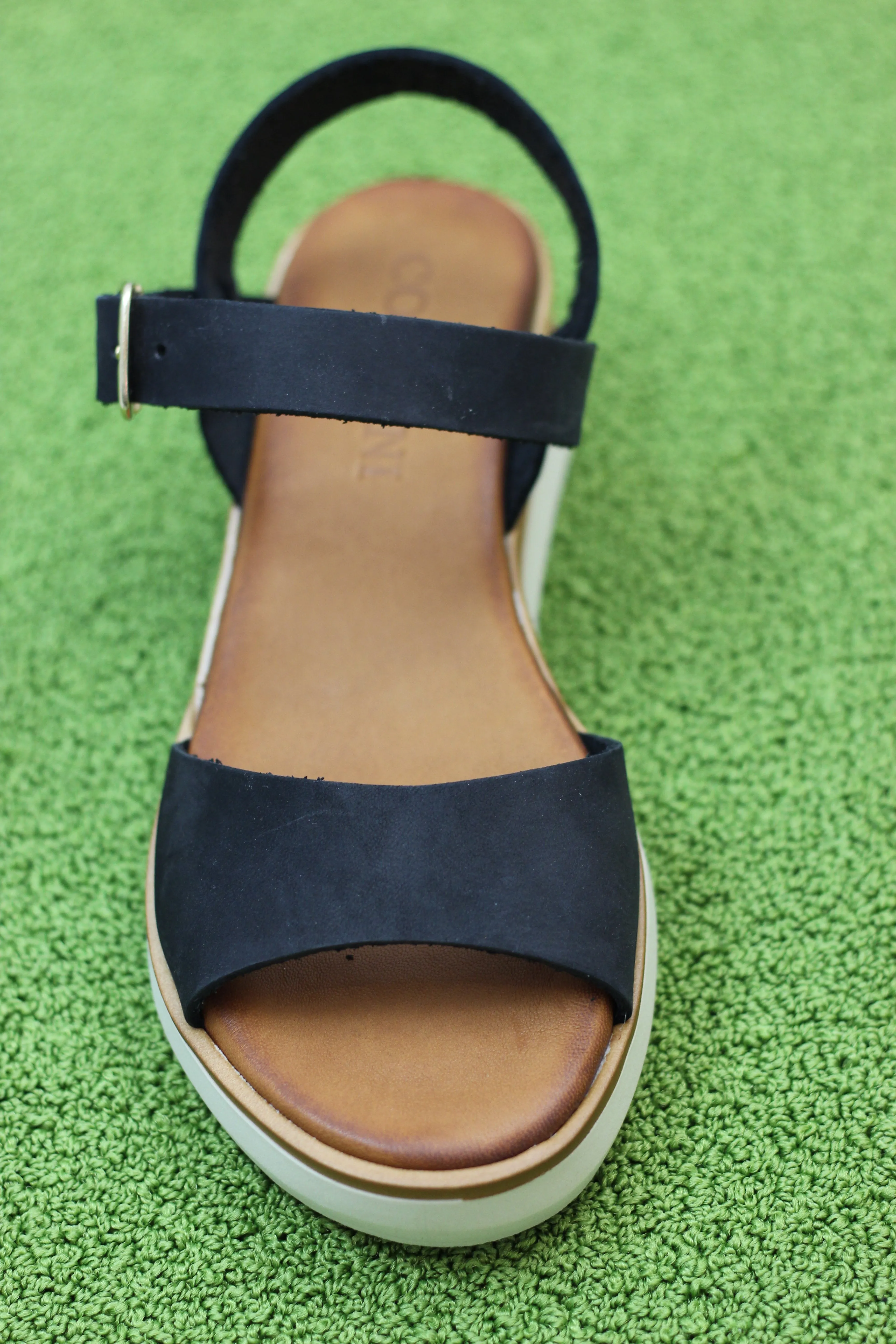 Women's Sierra Sandal - Black Nubuck