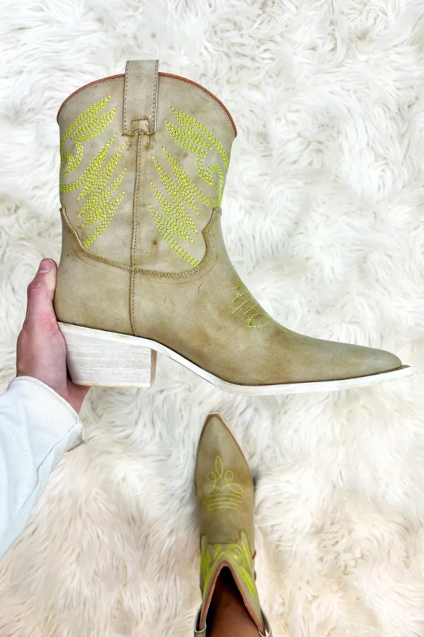 Zahara Boots Sand